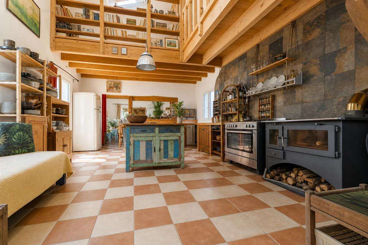 Maison à BITRY