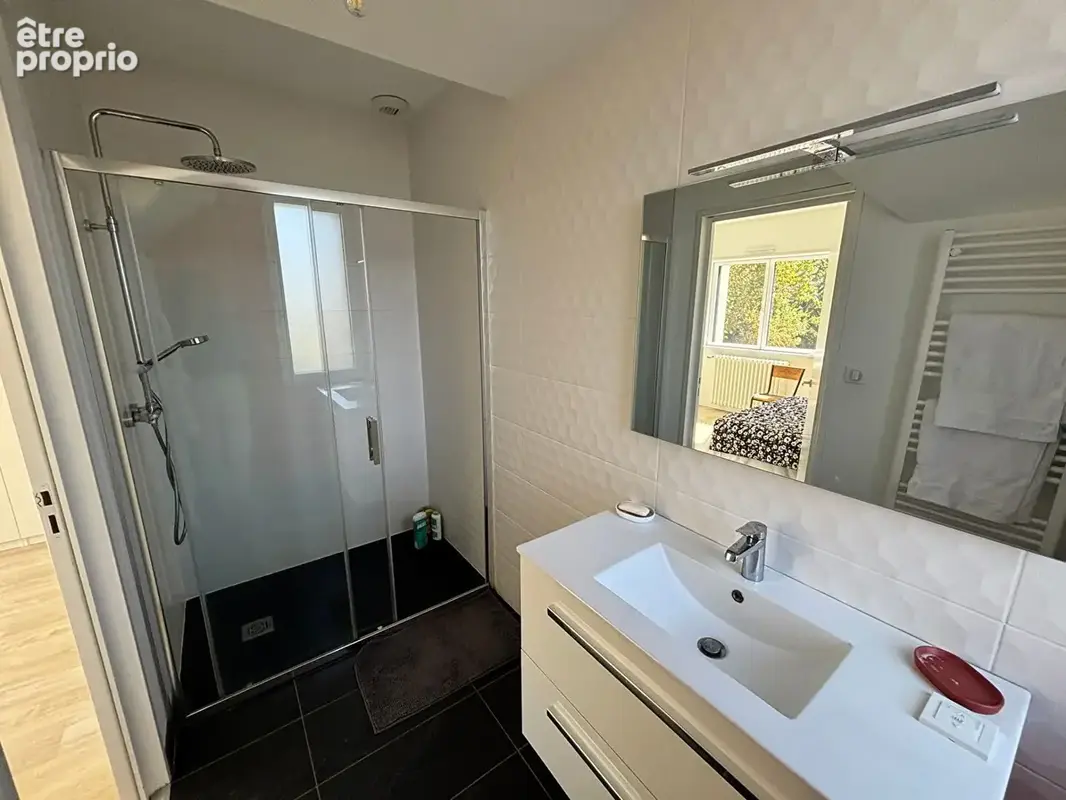 Maison centre ville avec terrain et piscine - photo 9