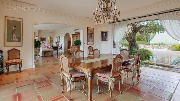 Prestigieuse Propriété à Chateauneuf de Grasse - photo 11