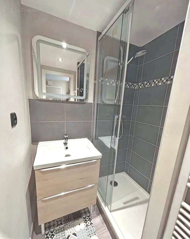 Appartement à CAMIERS