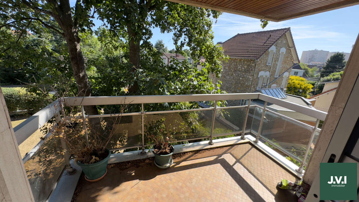 Appartement à SAINT-GRATIEN