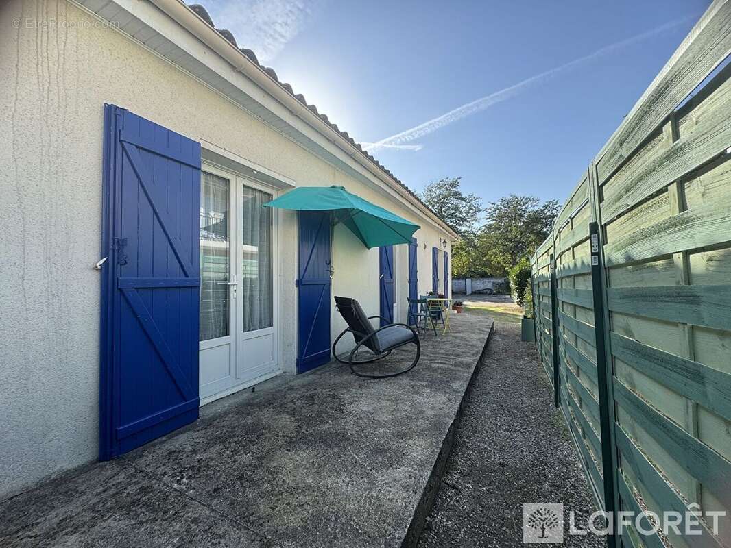Maison à JARNAC