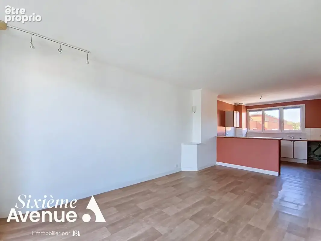 Appartement  centre ville avec balcon - photo 4