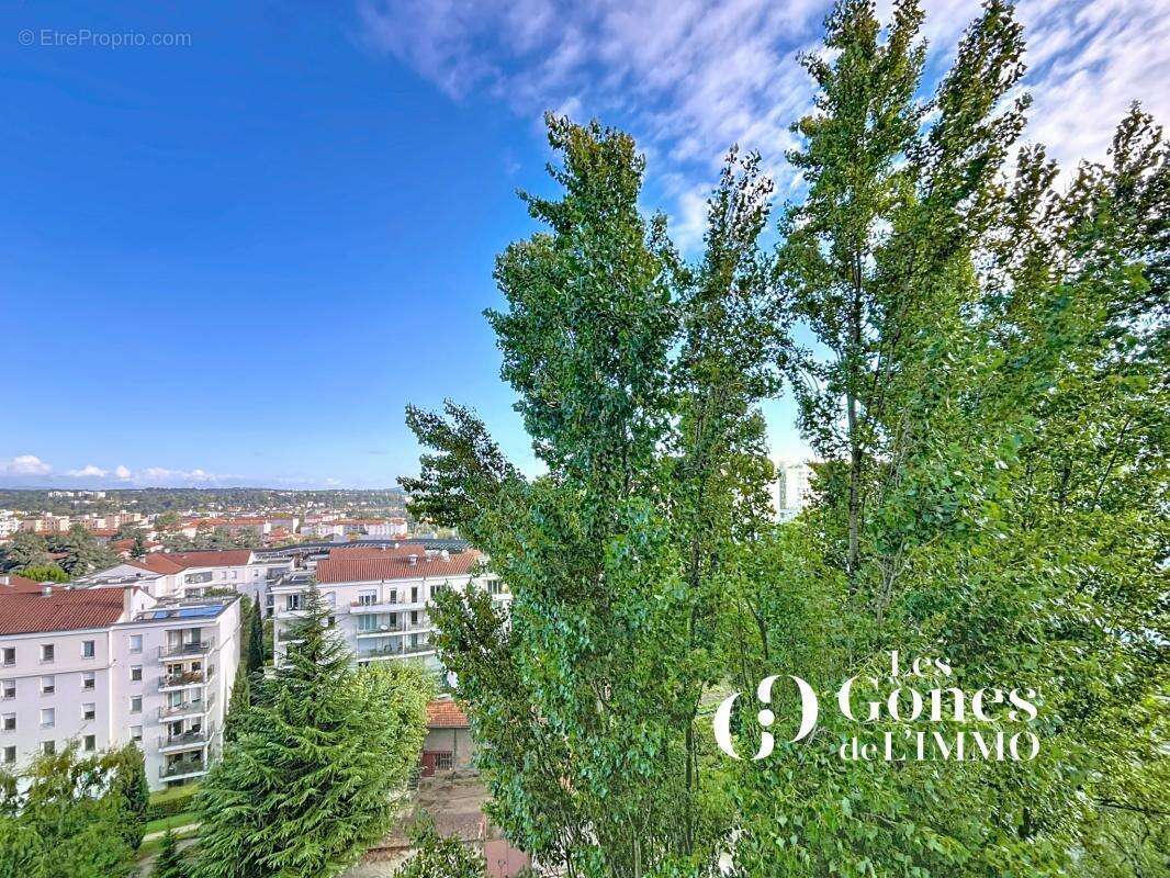 Appartement à LYON-5E