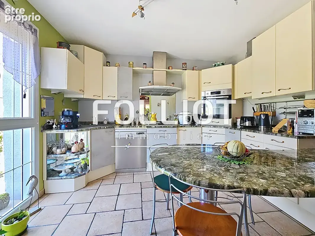 Au calme, Maison 6 pièces et 4 chambres à vendre à Douvres-la-Délivrande - Réf PB14382 - photo 7