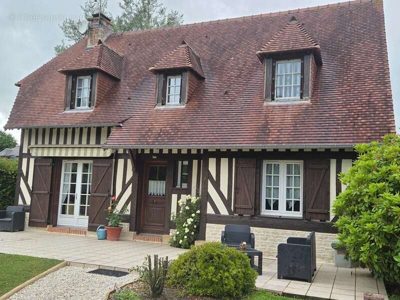 Charmante maison Normande de 135 M2 avec colombages et grand sous-sol 3 chambres à 15mn de Deauville - photo 2
