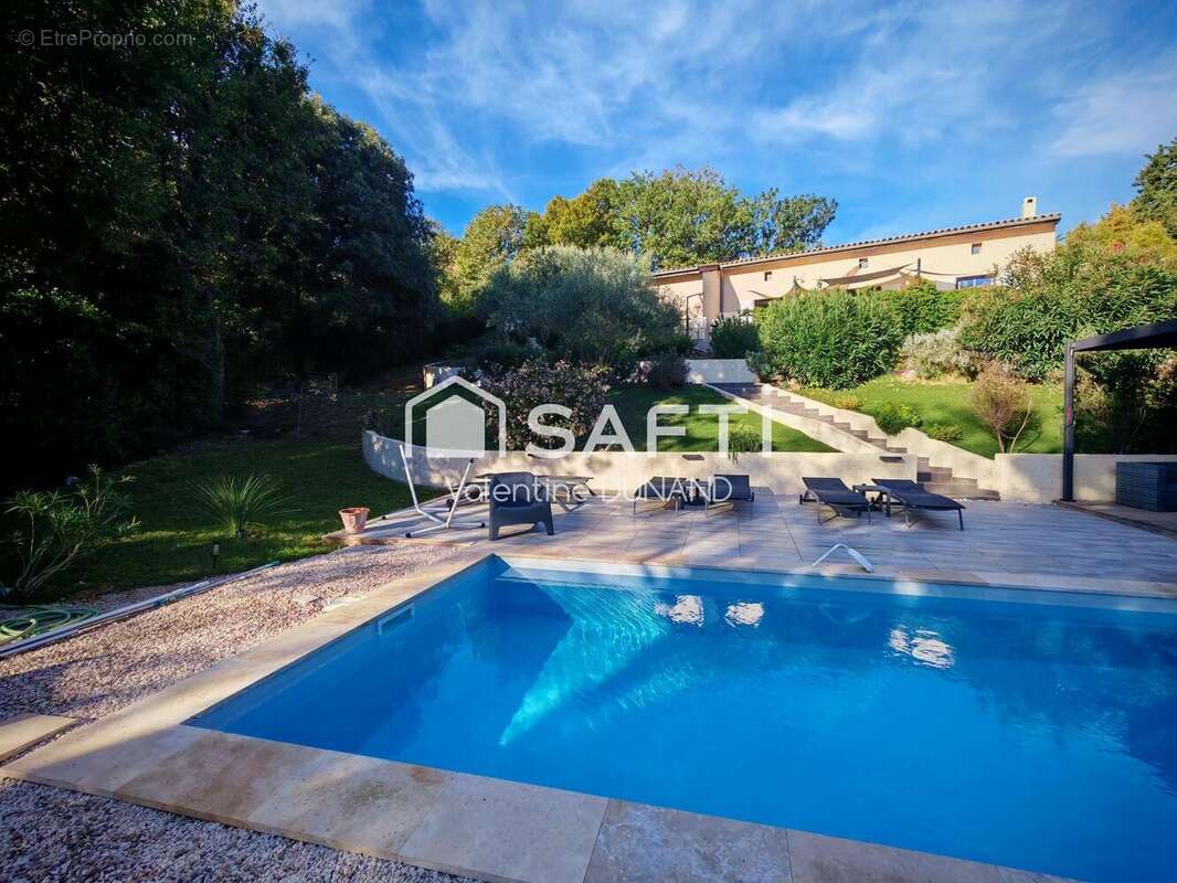 Photo 8 - Maison à TOURVES