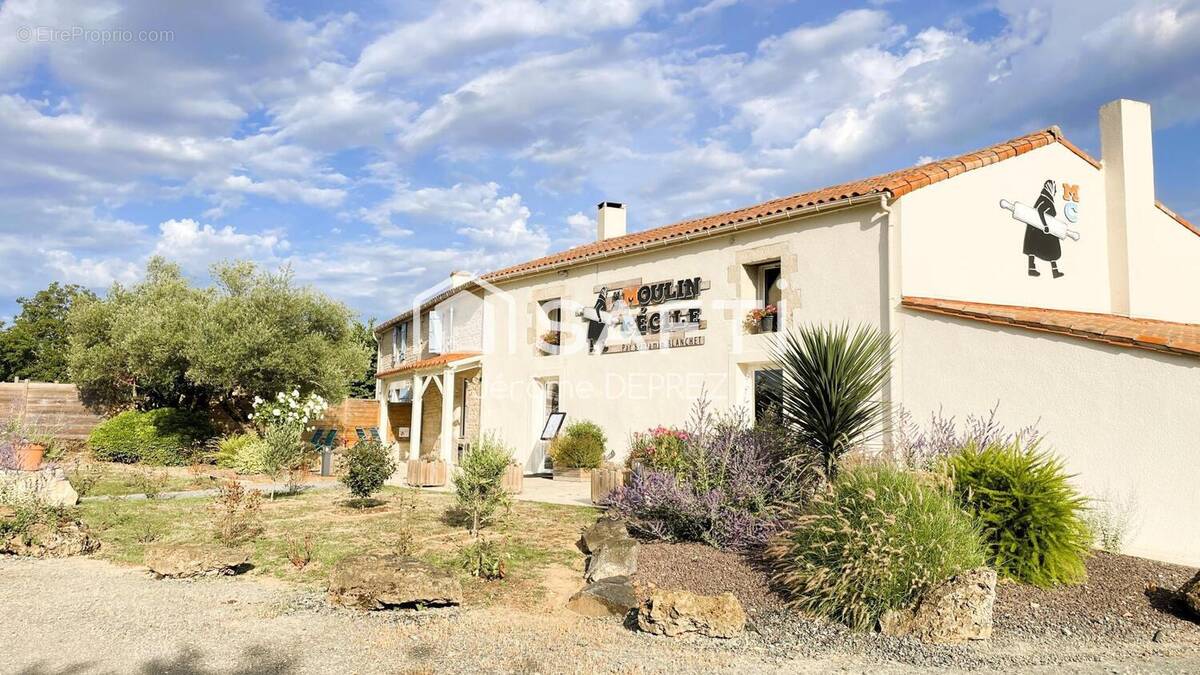 Photo 1 - Maison à CHASNAIS