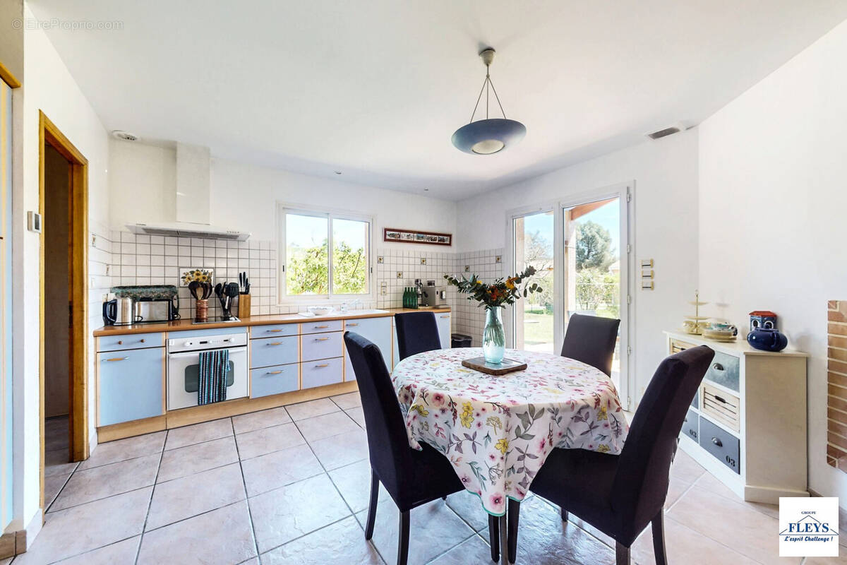 Maison à VILLEMUR-SUR-TARN