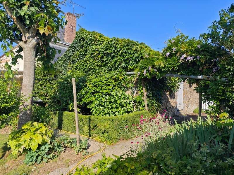 Maison à LA TARDIERE