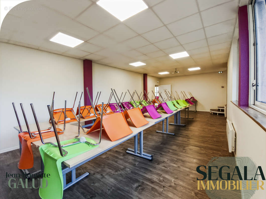 Commerce à BLAYE-LES-MINES