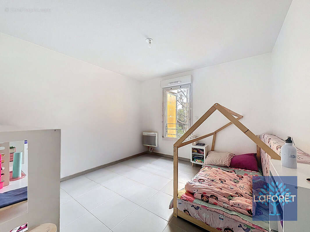 Appartement à MARSEILLE-13E