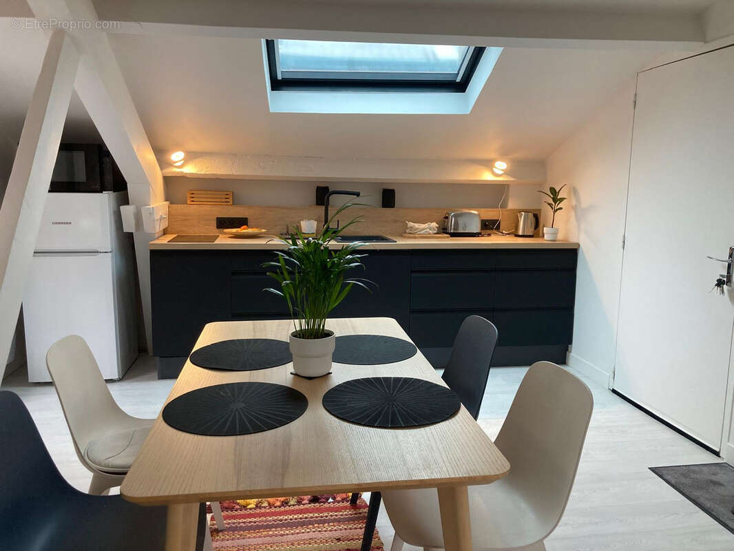Appartement à LIMOURS