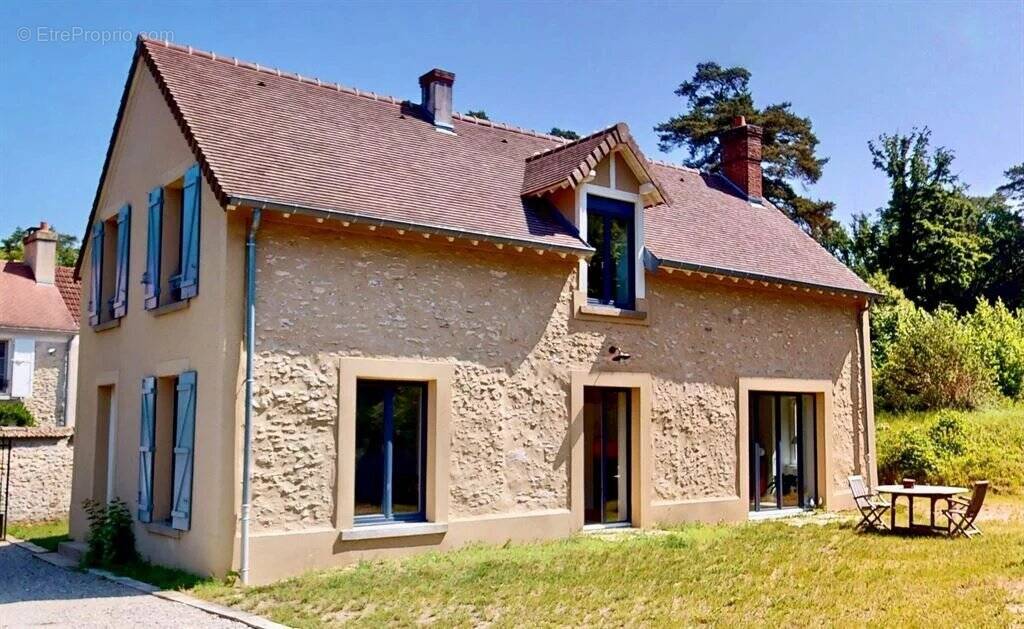 Maison à RAMBOUILLET