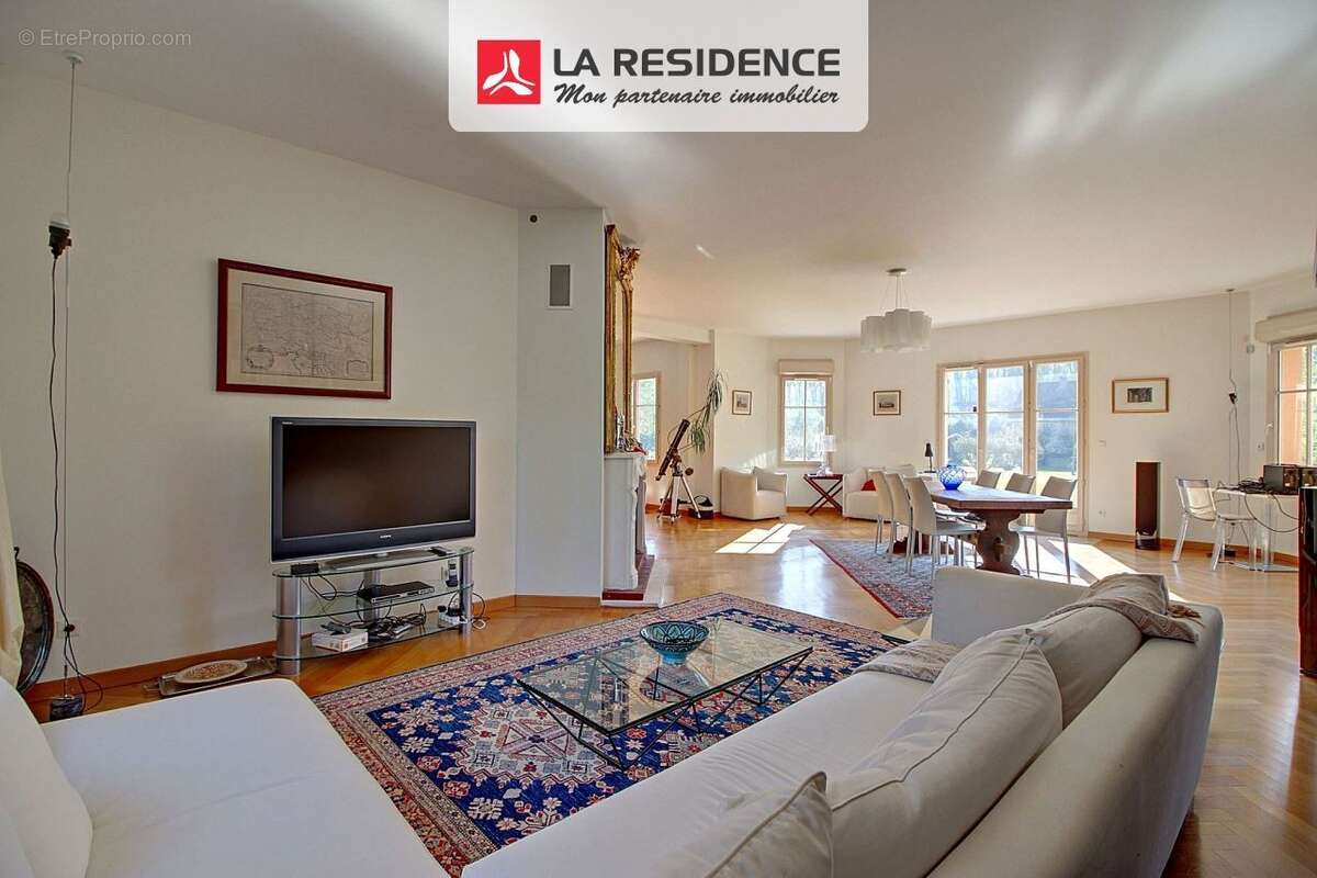 Maison à CHAMBOURCY