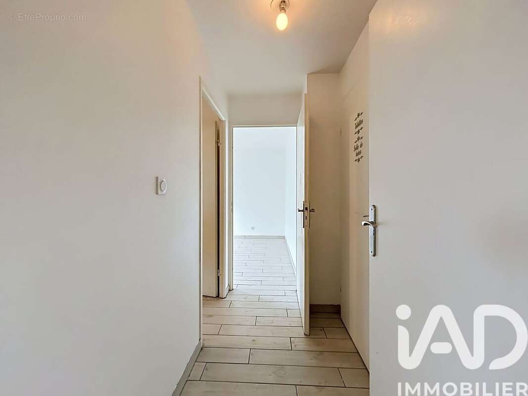 Photo 6 - Appartement à PONTAULT-COMBAULT