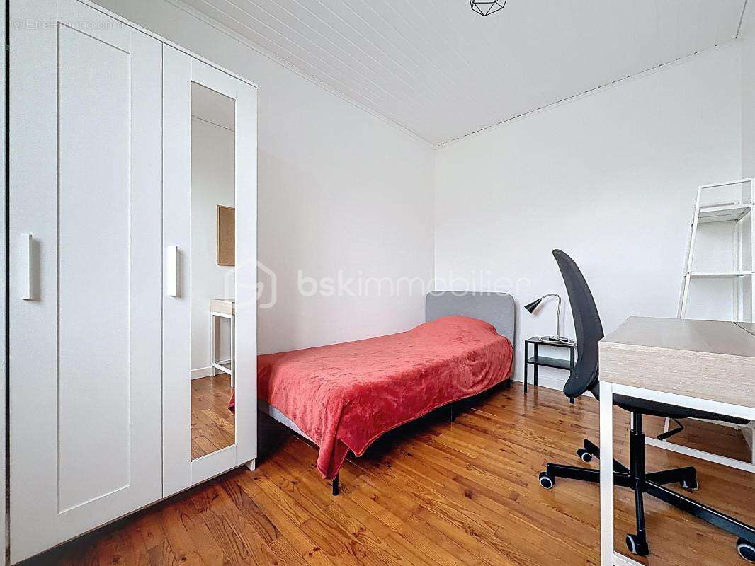 Appartement T4 de 67m2- DERNIER ÉTAGE + cave - photo 7