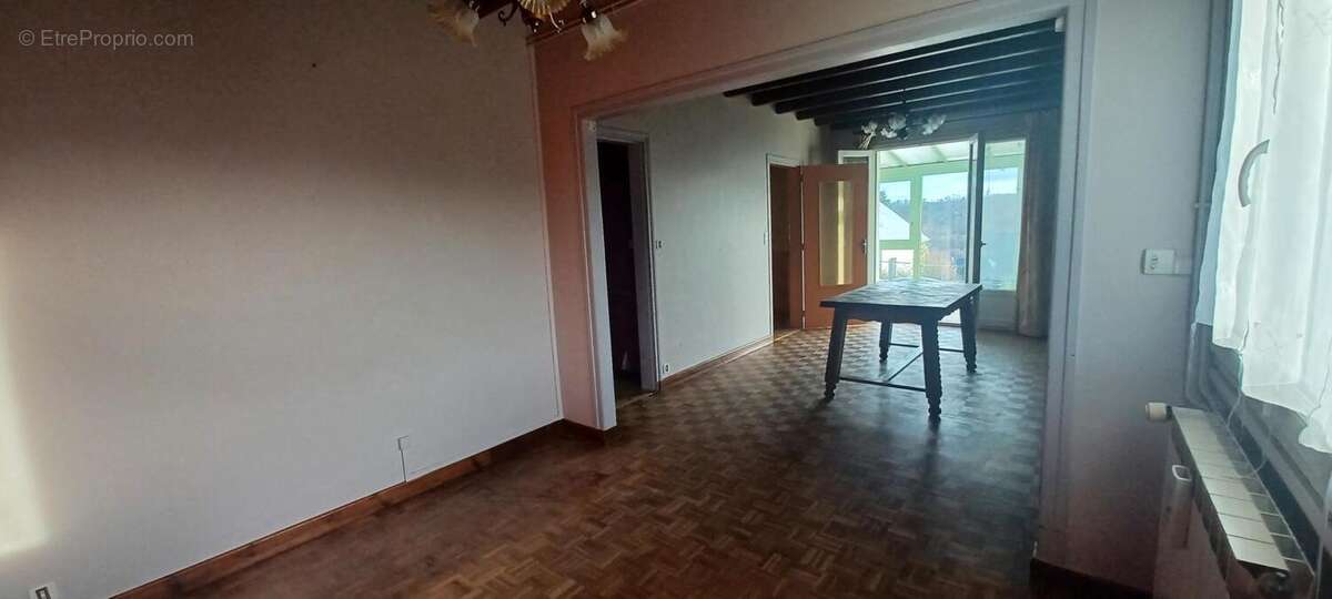 Maison 112 m² à Les Ternes  - photo 5