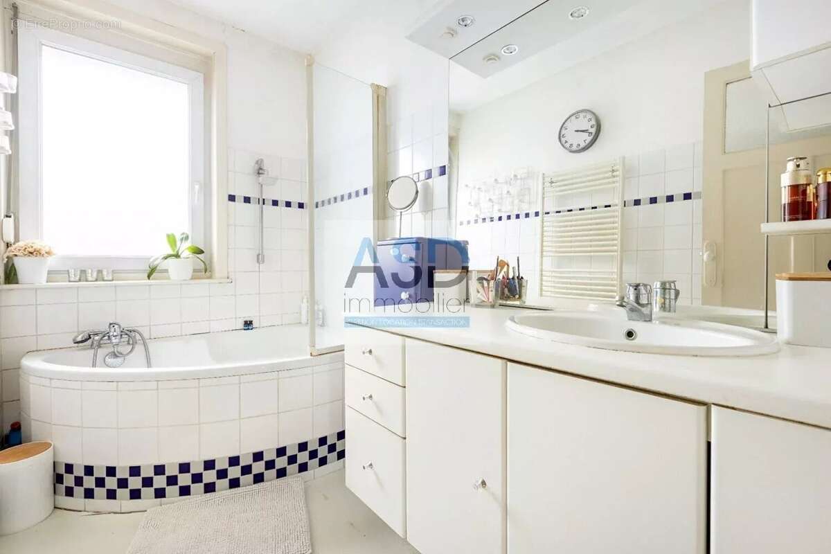 Maison à MARCQ-EN-BAROEUL