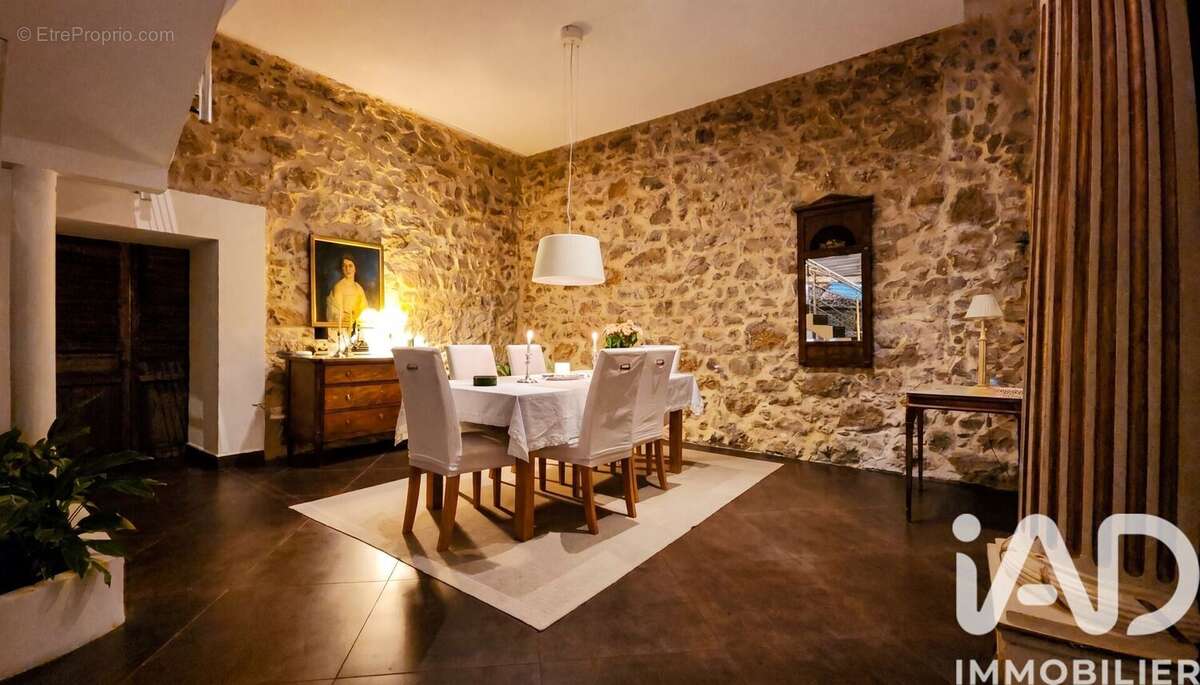 Photo 5 - Maison à GILETTE