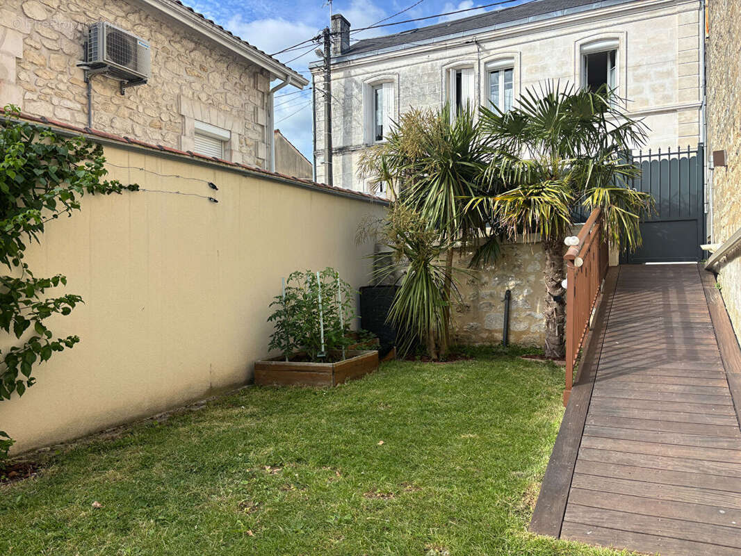 Maison Saintes 6 pièces 105 m2 - photo 14