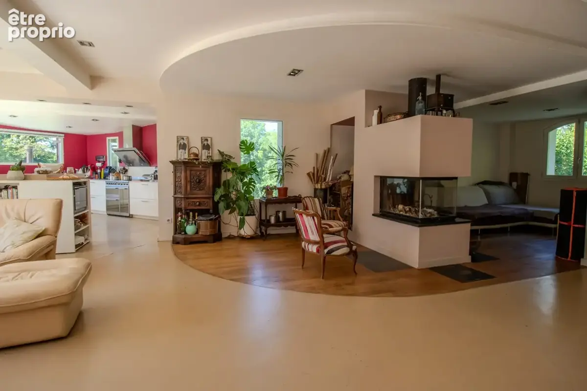 Maison 266 m² à Fontaines-Saint-Martin  - photo 6