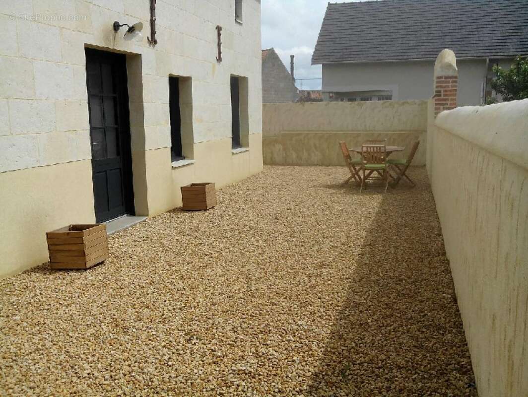   - Maison à CERSAY