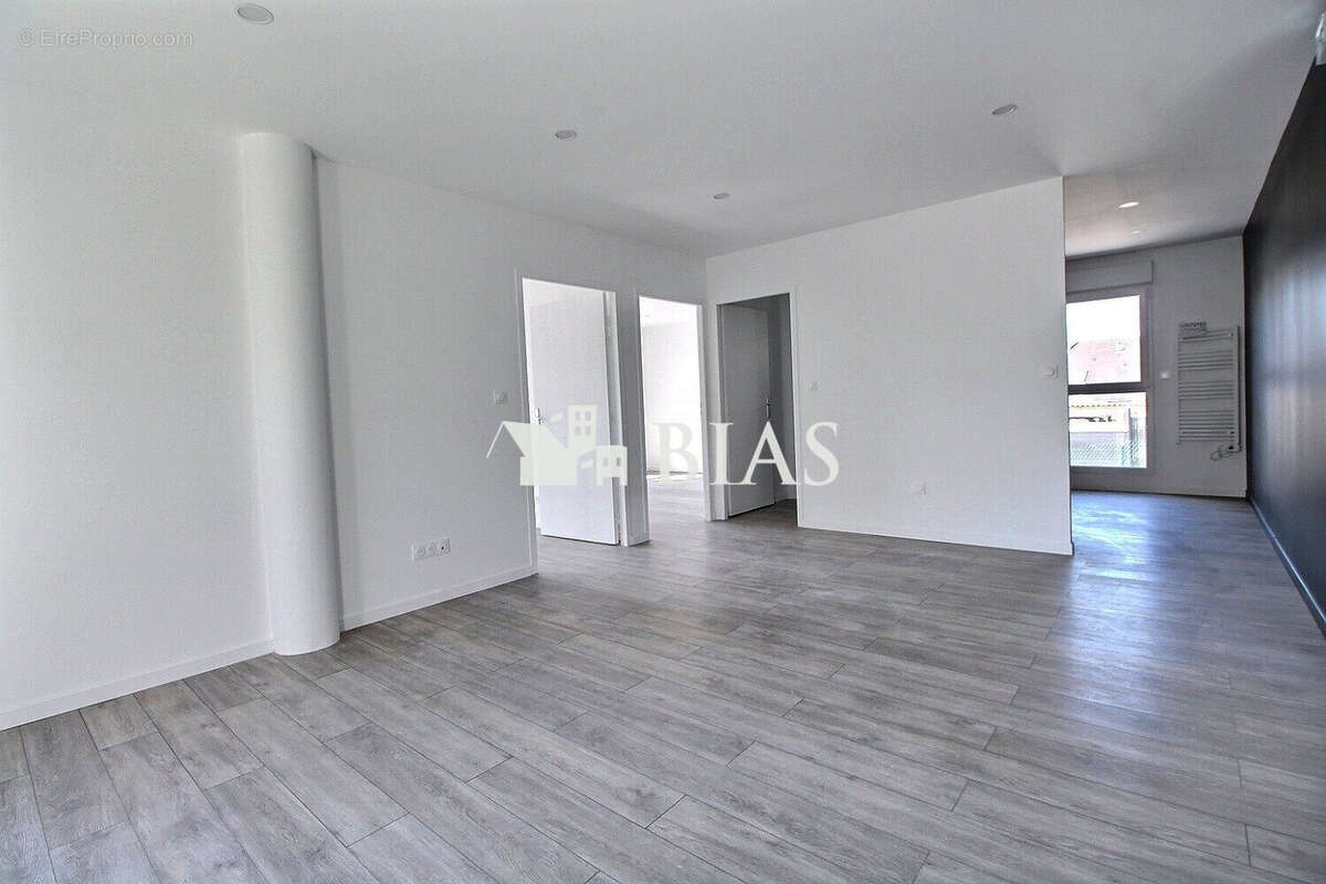 Appartement à LE HOULME