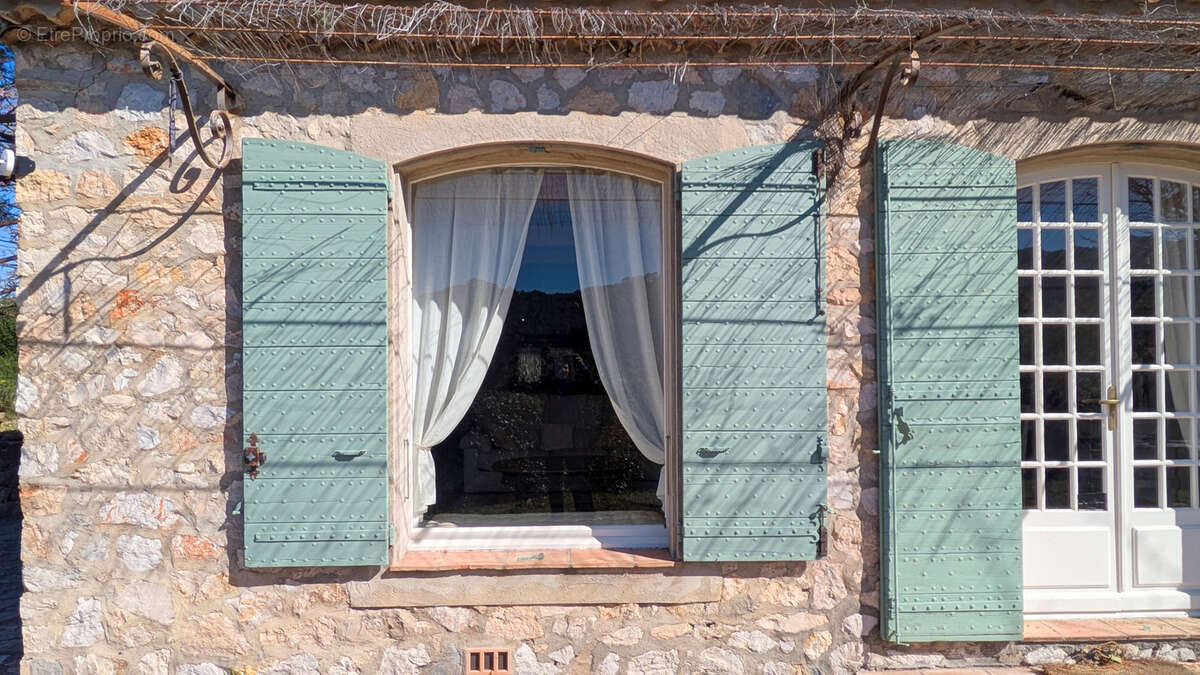 Maison à LE CASTELLET