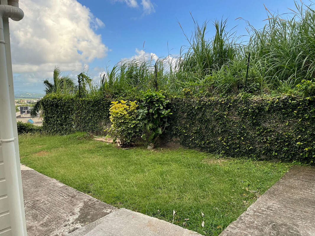 Maison à LE LAMENTIN