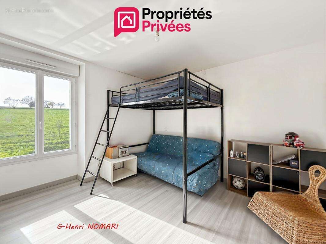 Maison à POUANCE
