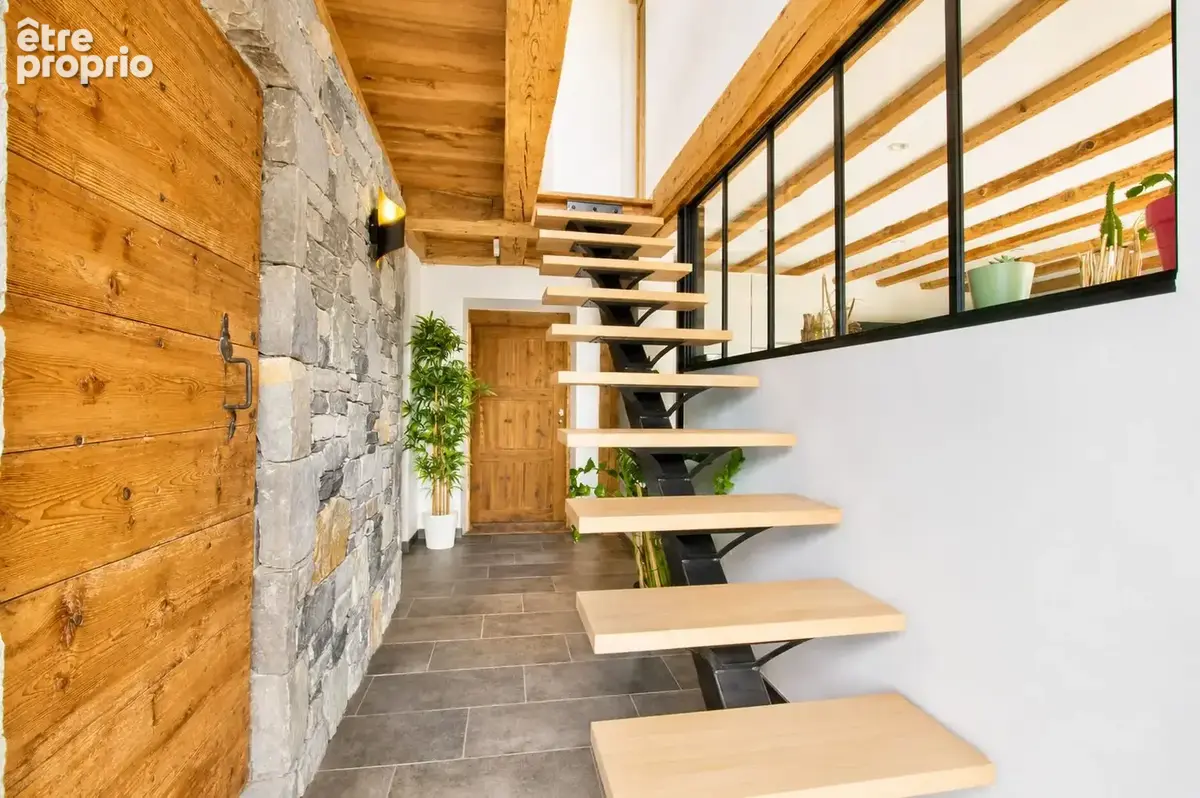 Maison 165 m² à Gilly-Sur-Isere  - photo 2