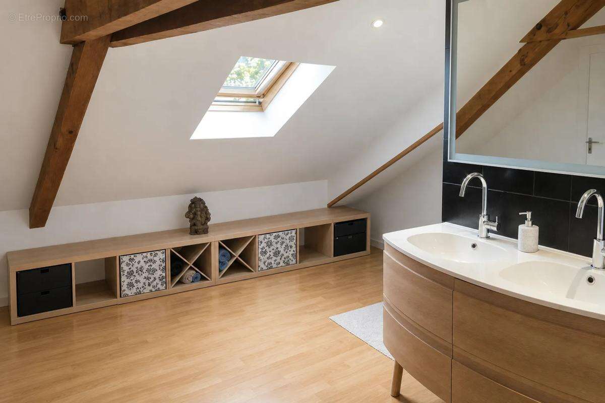 Maison à FELLETIN
