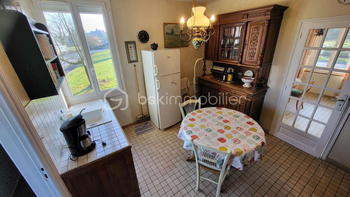 Maison à SAINT-SEVER-CALVADOS