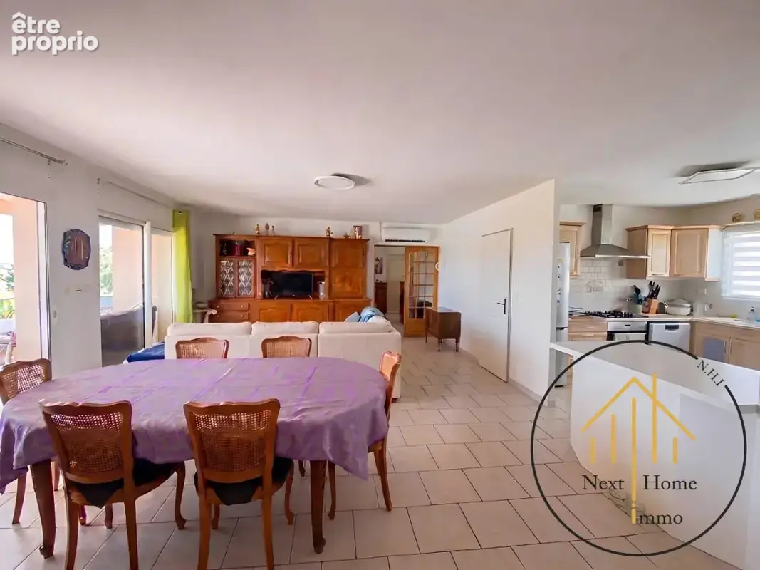 Maison 152 m² à Saint-Quentin-De-Chalais  - photo 2
