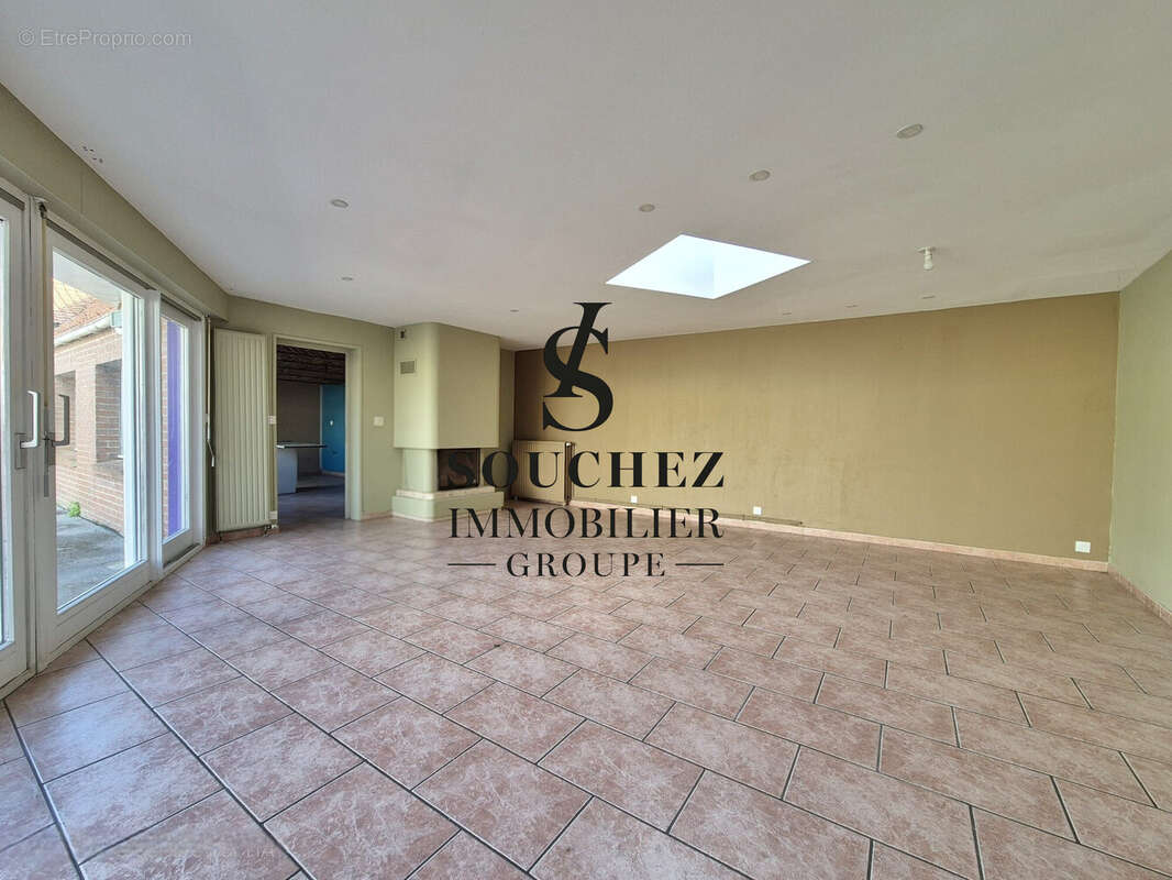 Appartement à HERSIN-COUPIGNY