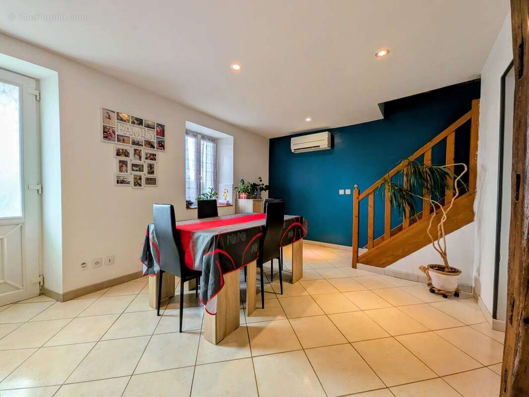 Maison à LA FERTE-GAUCHER