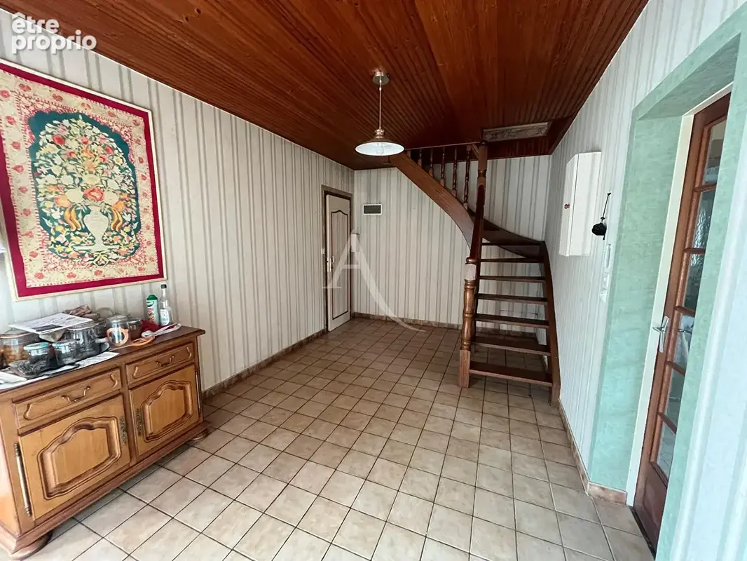 CHALLANS à proximité à pied de tous commerces ! - photo 3
