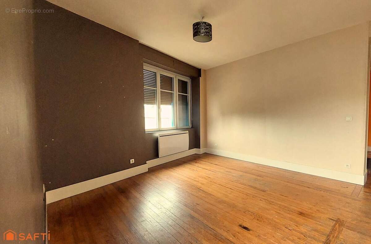 Photo 9 - Appartement à VILLEREVERSURE