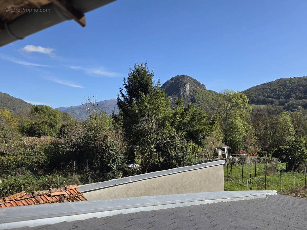 Maison à SAURAT