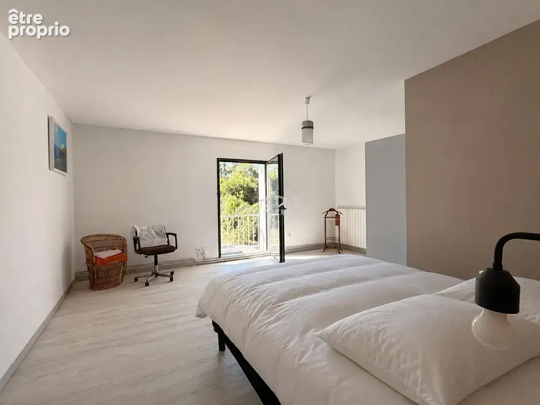 Maison de ville à olonzac ? t6 avec grand jardin et piscine - photo 10