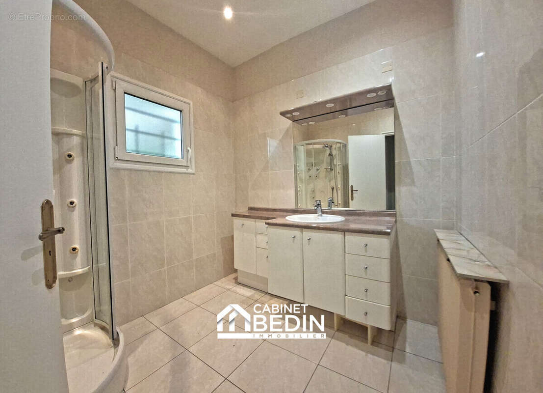 Maison 96 m² à Pessac  - photo 9