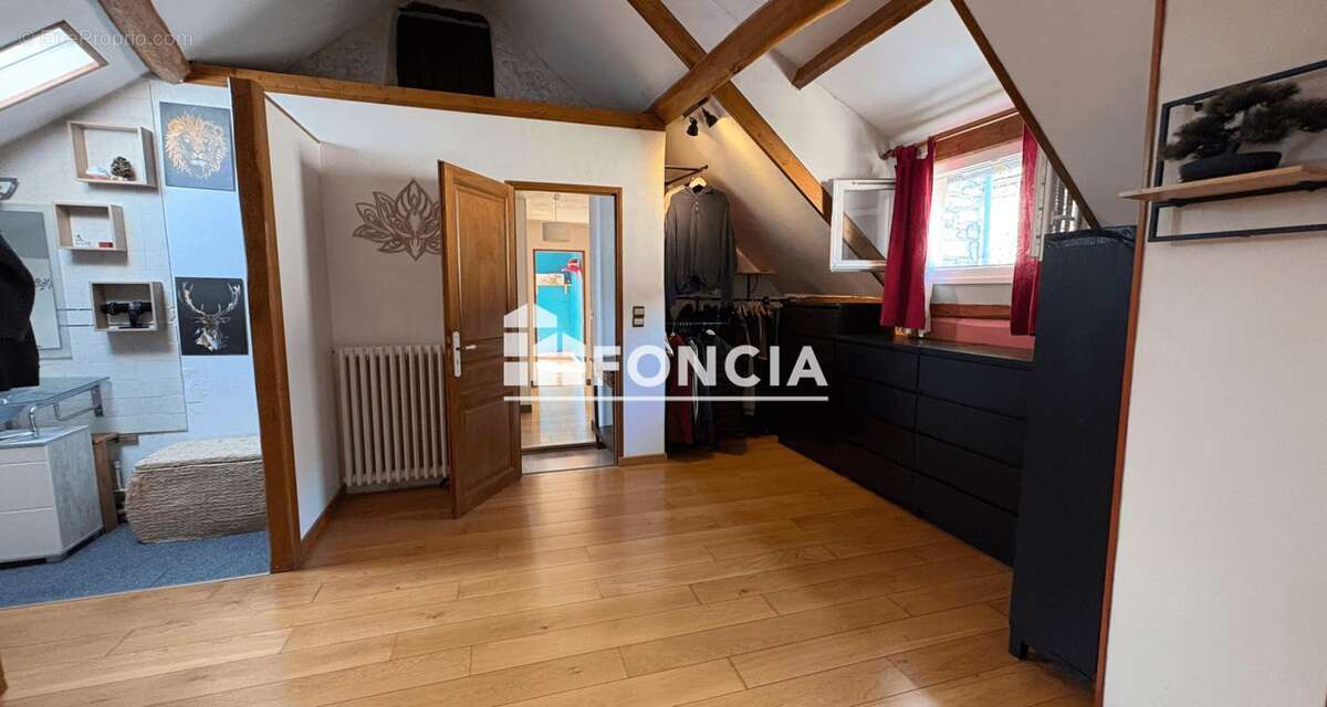Maison en pierre avec piscine - photo 7