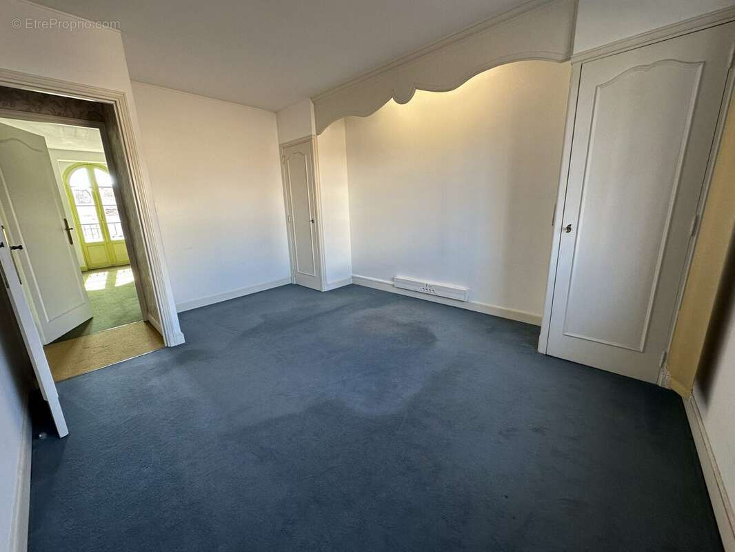 Appartement 131 m² à Carcassonne  - photo 3