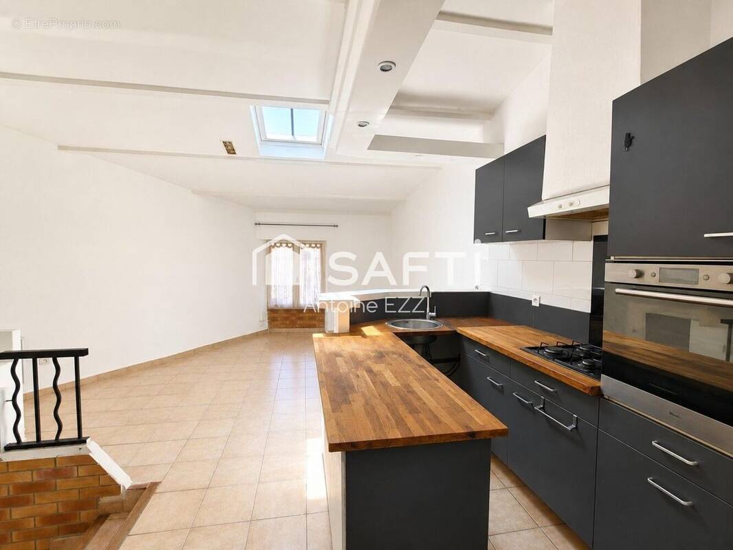 Photo 1 - Appartement à EYGUIERES