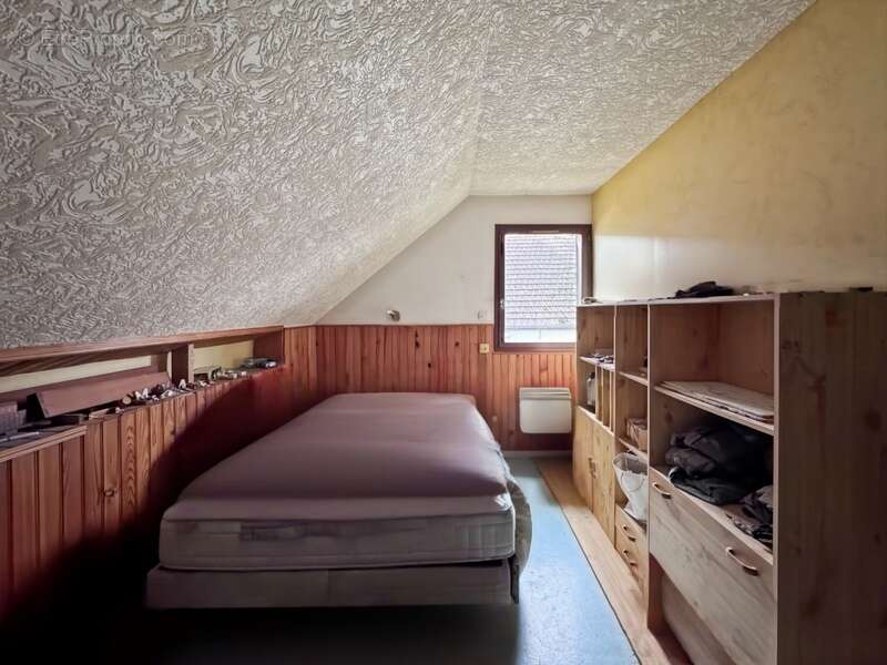 Maison à ARC-SUR-TILLE