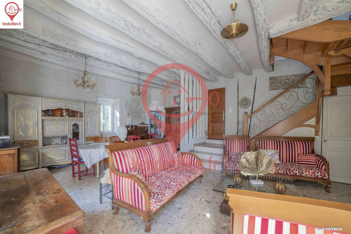 Maison à SAINT-GERMAIN-DU-PUY