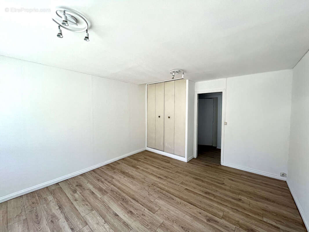 Appartement à MARSEILLE-13E