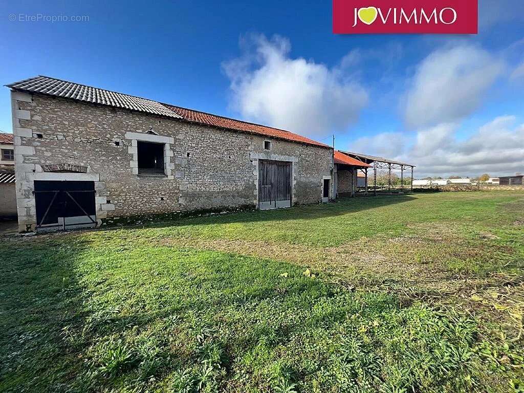 Maison à VALDIVIENNE