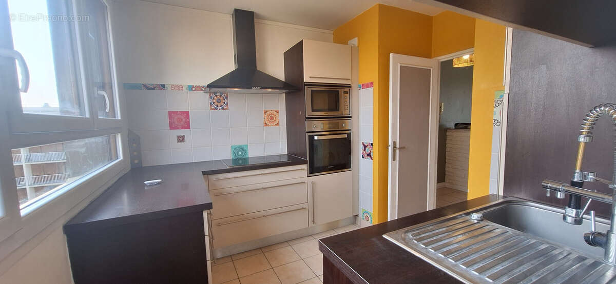 Appartement a sens, 87m2 environ, 4 chambres, 1 cave, 1 place de parking - photo 5